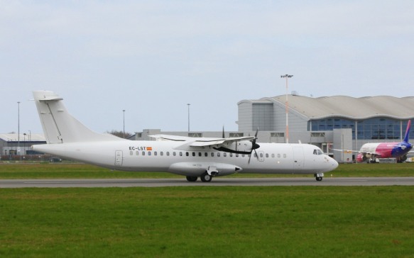 Swift Air ATR-72 EC-LST 3rd April 2021 (3)